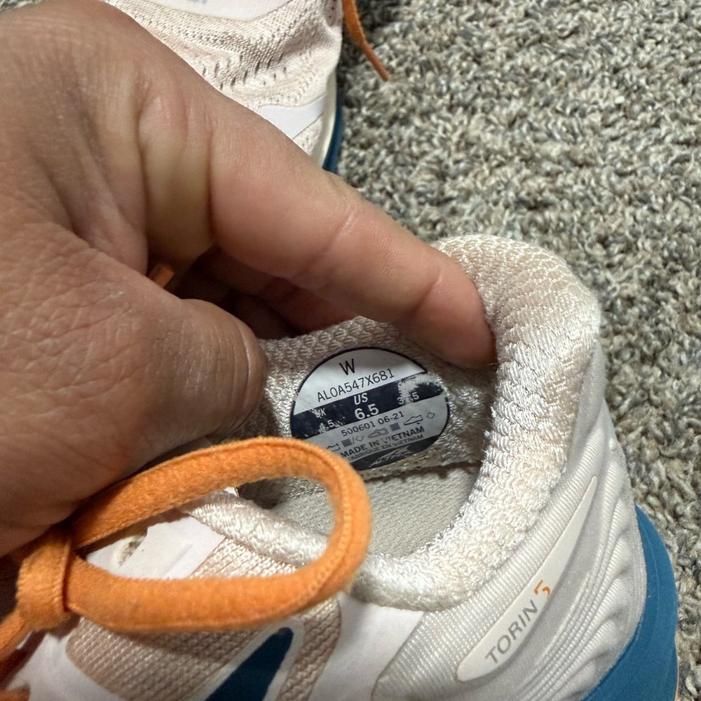Altra torin 5 Women's Running Shoes in Light Pink, Navy & Orange - Picture 8 of 8